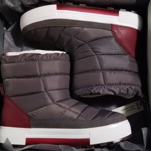 Cougar Whammo Boot in Charcoal size 9